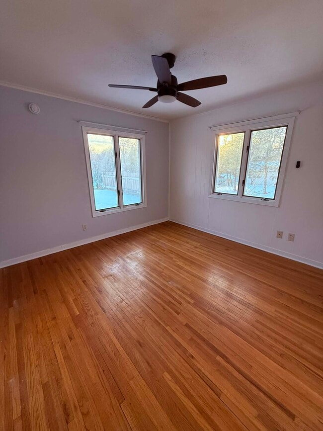 4831 Ridge Rd in Minnetonka, MN - Building Photo - Building Photo