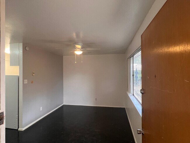 816 Ortiz Dr SE in Albuquerque, NM - Building Photo - Building Photo