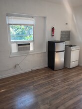 637 S Main St in Belle Glade, FL - Building Photo - Building Photo