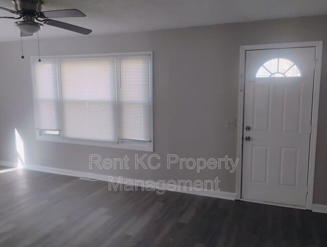 property at 6021 N Topping Ave