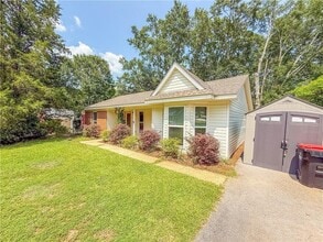 733 Hale Rd in Mobile, AL - Building Photo - Building Photo