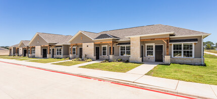 Highlander Senior Village in Bulverde, TX - Building Photo - Building Photo