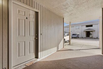 516 E Arrowhead St in Springfield, MO - Building Photo - Building Photo