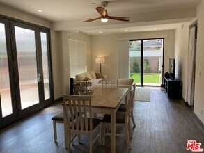 8385 Dunbarton Ave in Los Angeles, CA - Building Photo - Building Photo