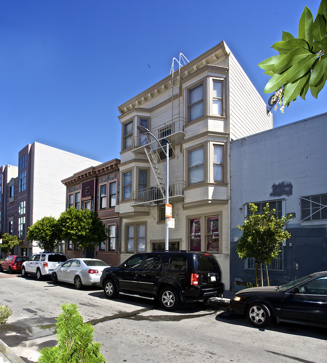 565 Natoma St in San Francisco, CA - Building Photo - Building Photo