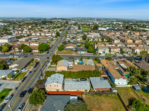 1663-65 Elm Ave in San Diego, CA - Building Photo - Building Photo