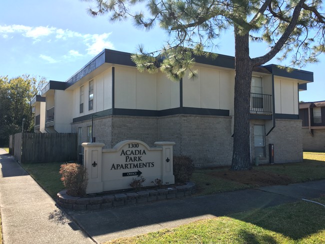 Acadia Park Apartments
