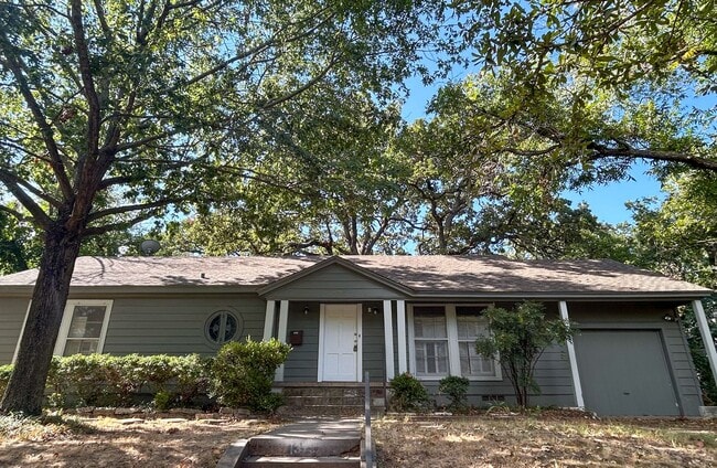 property at 1319 Panhandle St