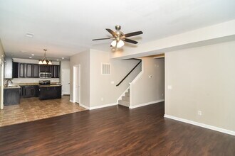 4249 Sandstone Dr in Nashville, TN - Building Photo - Building Photo