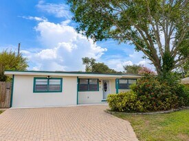 4409 W Trilby Ave in Tampa, FL - Building Photo