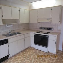 7986 SE Villa Cir in Hobe Sound, FL - Building Photo - Building Photo