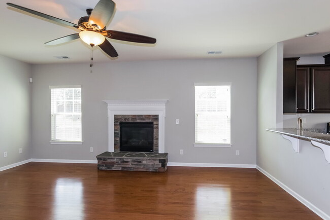 12427 Lookout Point Dr in Charlotte, NC - Building Photo - Building Photo