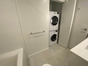 13615 Fraser Hwy in Surrey, BC - Building Photo - Building Photo