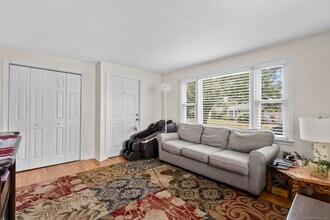 214 Country Rd in Fairfield, CT - Building Photo - Building Photo