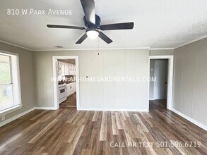 810 W Park Ave in Searcy, AR - Building Photo - Building Photo