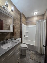 1749 N 1950th Ave in Coatsburg, IL - Building Photo - Building Photo