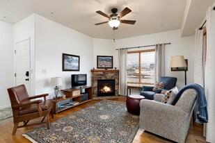 6211 Shiloh Ave in Whitefish, MT - Building Photo