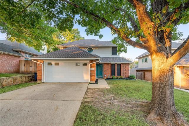 1504 Ashwood Ln