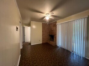 1330 La Porte Dr in Waco, TX - Building Photo - Building Photo