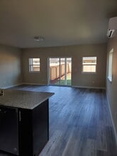 297 S Diamond St in Centralia, WA - Building Photo - Building Photo