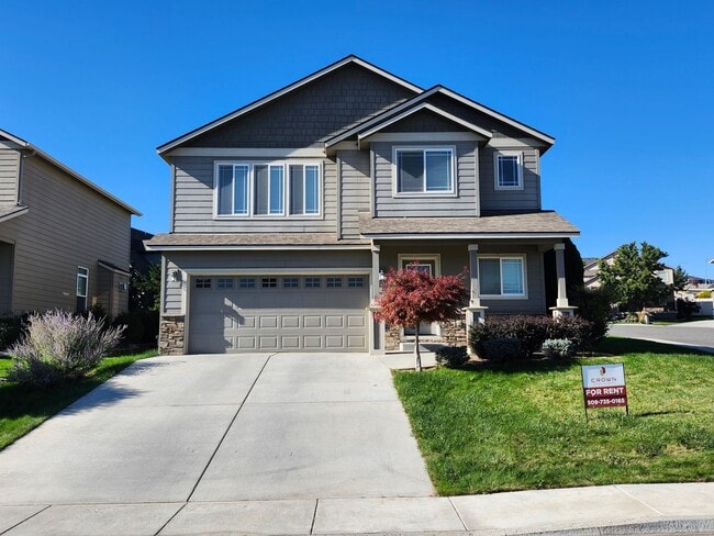 property at 1431 Azalea Ave