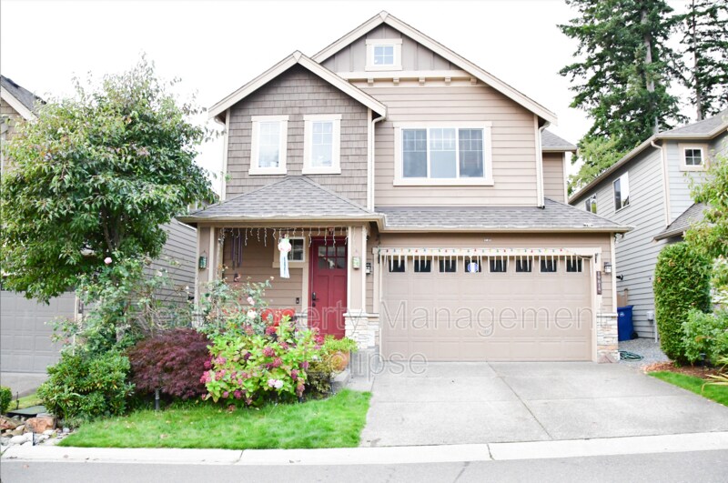 19614 2nd Dr SE in Bothell, WA - Building Photo