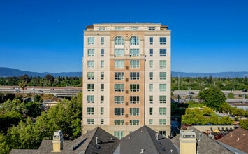 Skyline at Tamien Station Apartments in San Jose, CA - Building Photo - Building Photo