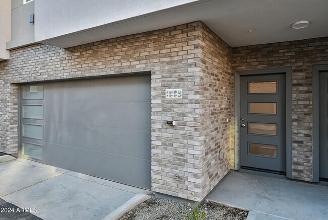 property at 1023 W 5th St