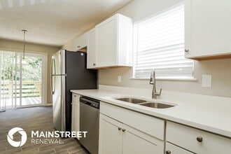 1629 5 Acre Rd in Birmingham, AL - Foto de edificio - Building Photo