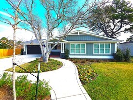 3018 Santa Elena Dr in Tyler, TX - Building Photo