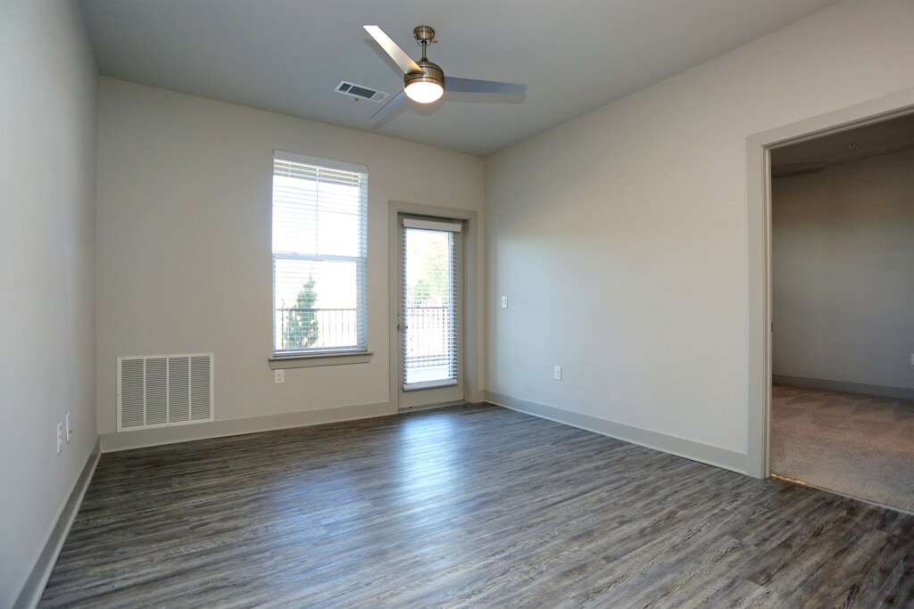 Cortland Grand River Apartments in Colorado Springs, CO