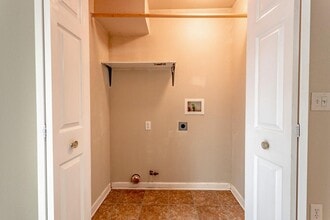 1765 Laurel Avenue, Unit Condo A in Redding, CA - Building Photo - Building Photo