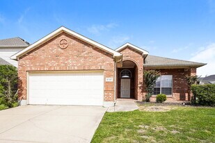 6137 Kristen Dr in Fort Worth, TX - Building Photo