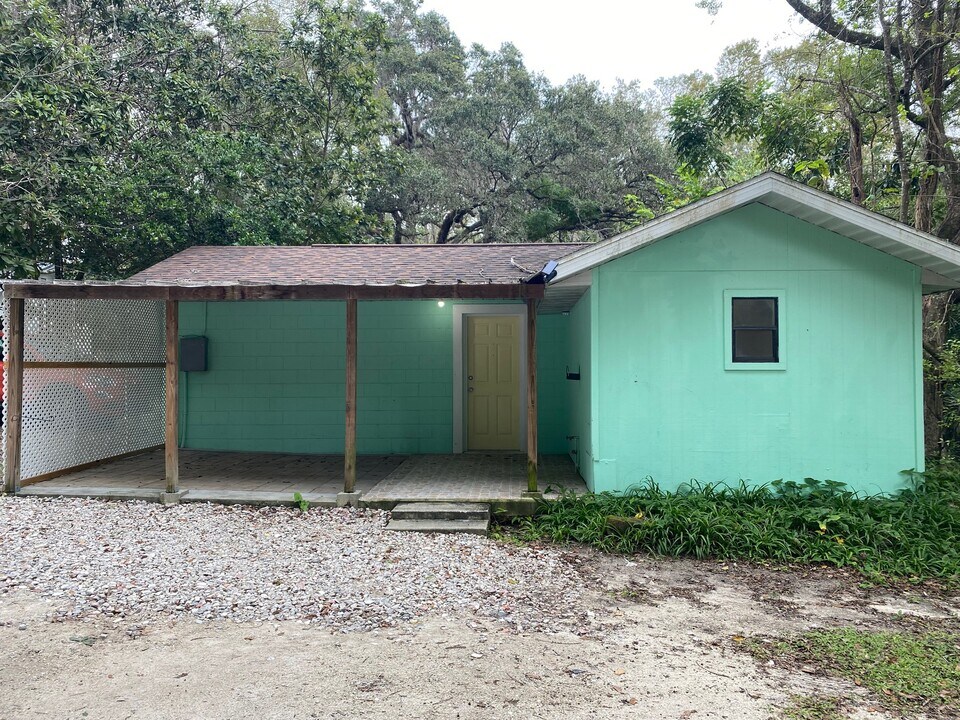 125 Highland St in Brooksville, FL - Building Photo
