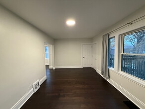 1621 Church St in Windsor, ON - Building Photo - Building Photo