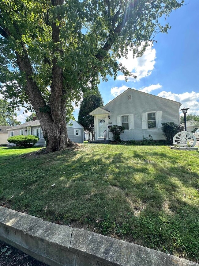 property at 3208 Wedeking Ave