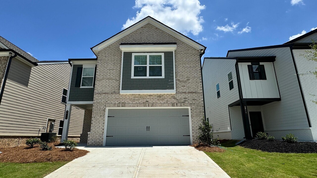 3802 Dover Run Ln in Loganville, GA - Building Photo