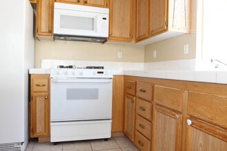 8930 Bayshore Ln in Riverside, CA - Building Photo - Building Photo