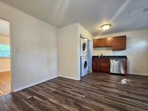 1408 Harpst St in Ann Arbor, MI - Building Photo - Building Photo