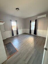 293 Point St in Providence, RI - Foto de edificio - Building Photo