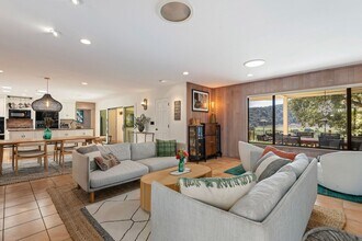 137 3rd St in Solvang, CA - Building Photo - Building Photo