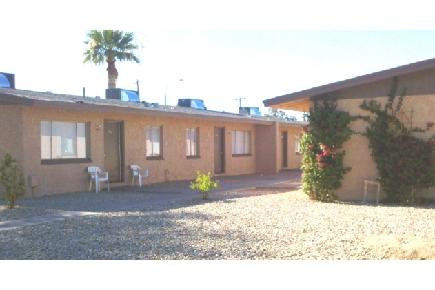 Casa Loma Apartments in Phoenix, AZ - Building Photo - Building Photo