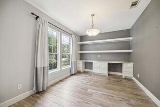 166 W Heritage Mill Cir in Tomball, TX - Building Photo - Building Photo