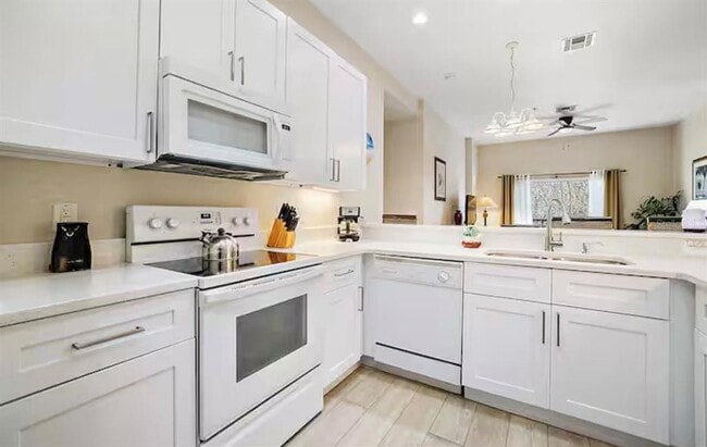 408 Lucaya Loop in Davenport, FL - Building Photo - Building Photo