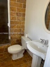 2811 Indian Creek Dr in Miami Beach, FL - Building Photo - Building Photo