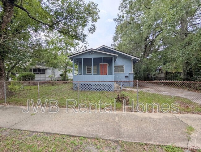 property at 1734 Brackland St