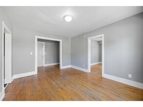 568 N Farrington St in St. Paul, MN - Building Photo - Building Photo
