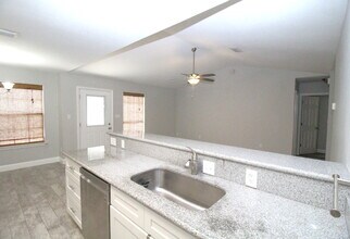 388 Mirabelle Dr in Pensacola, FL - Building Photo - Building Photo