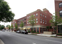 The Henry in Alexandria, VA - Foto de edificio - Building Photo