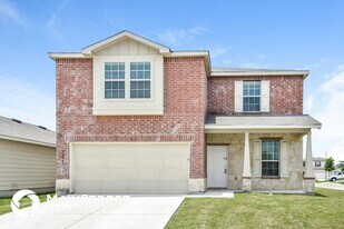 11942 Fieldcrest Run in San Antonio, TX - Building Photo